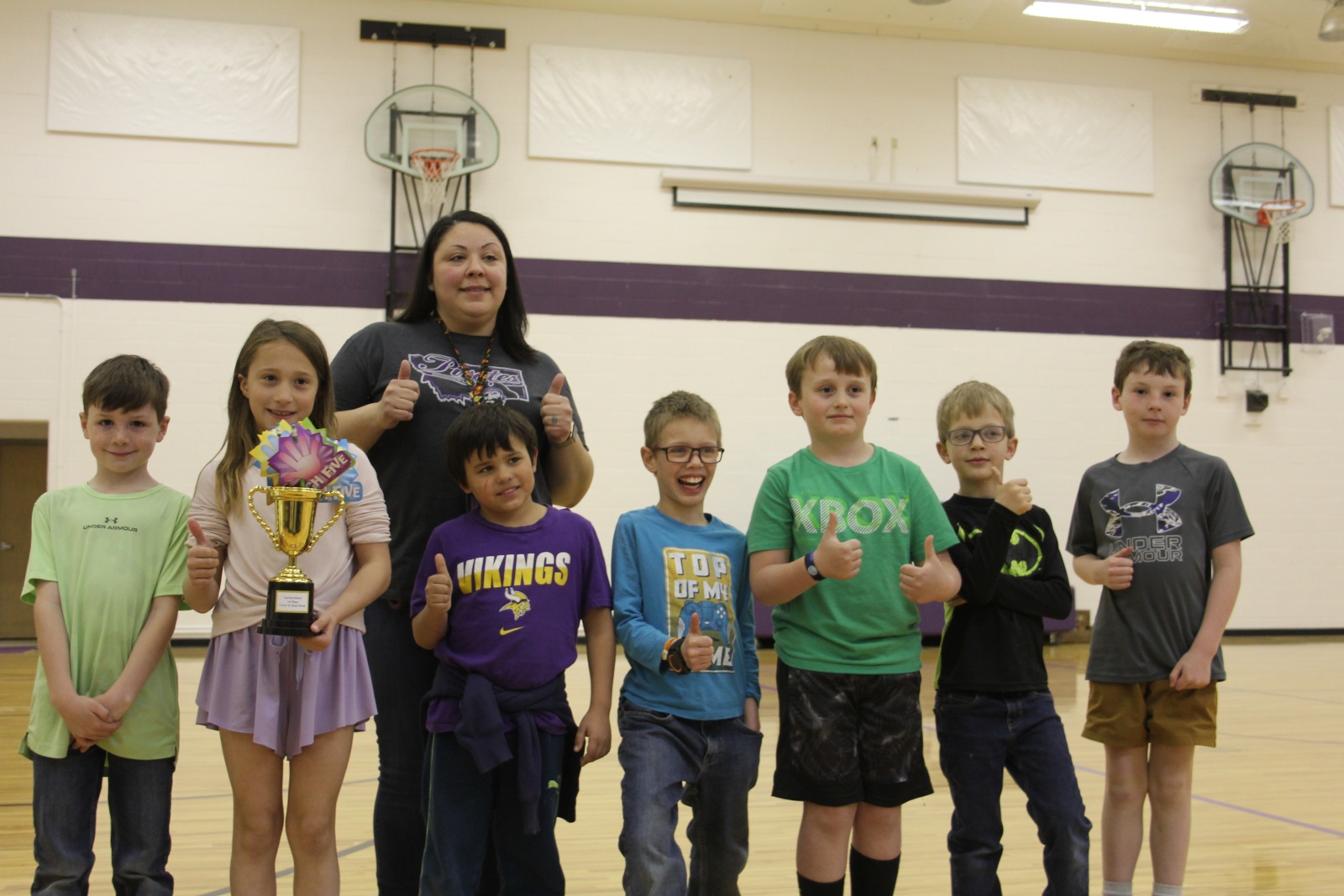 Winning Class with traveling trophy